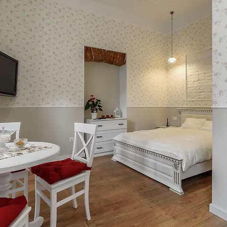 Sweet Near Opera House