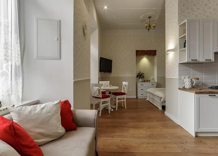 Sweet Near Opera House *